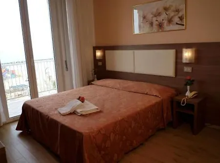 Szálloda Sara