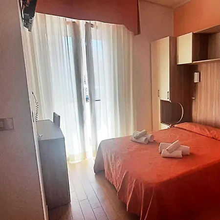 Szálloda Sara 3*